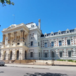 Aguinaldo en provincia. Casa de gobierno de la Provincia de Buenos Aires